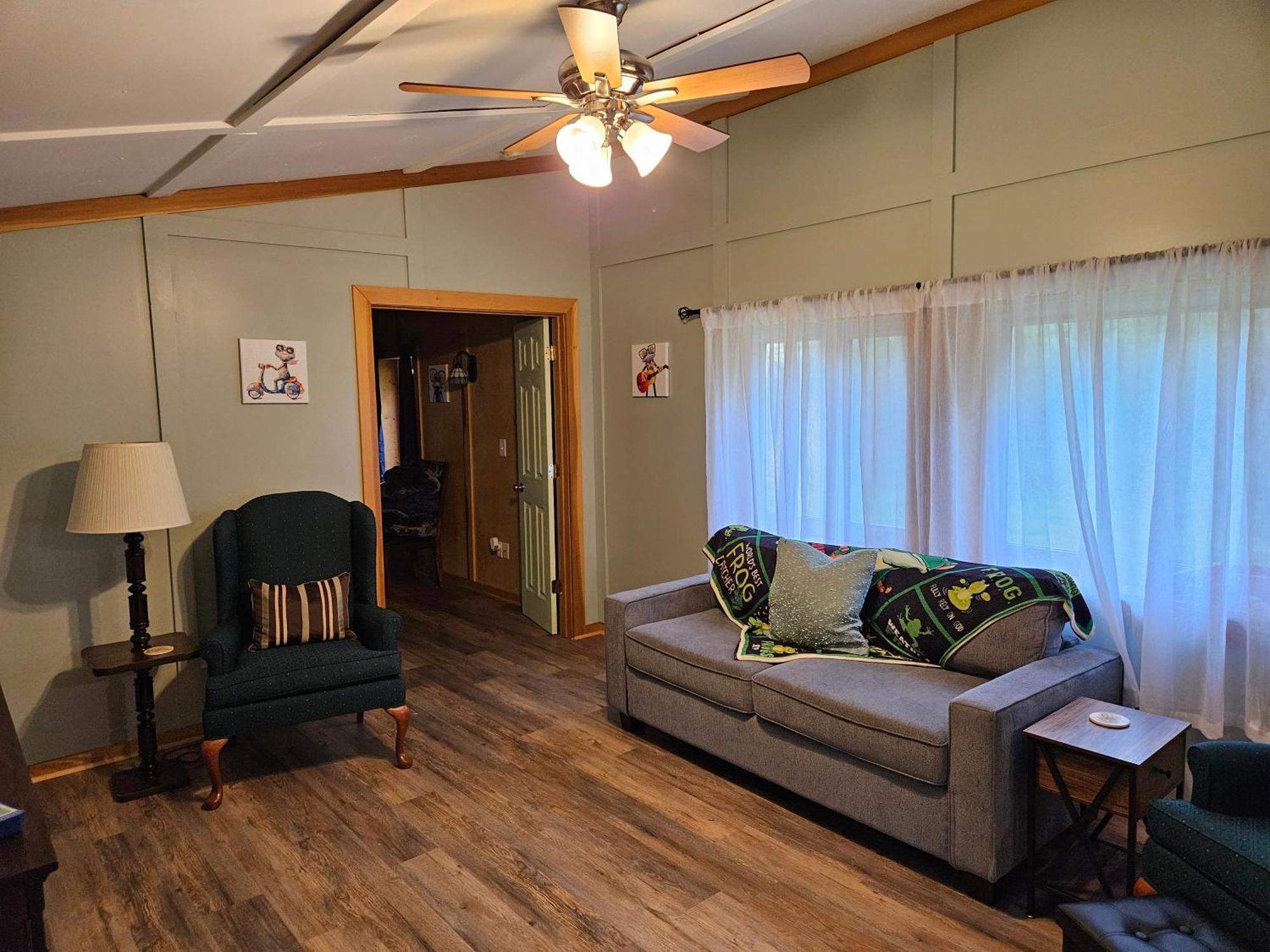 Frog Hollow At Hocking Vacations Logan Exteriör bild