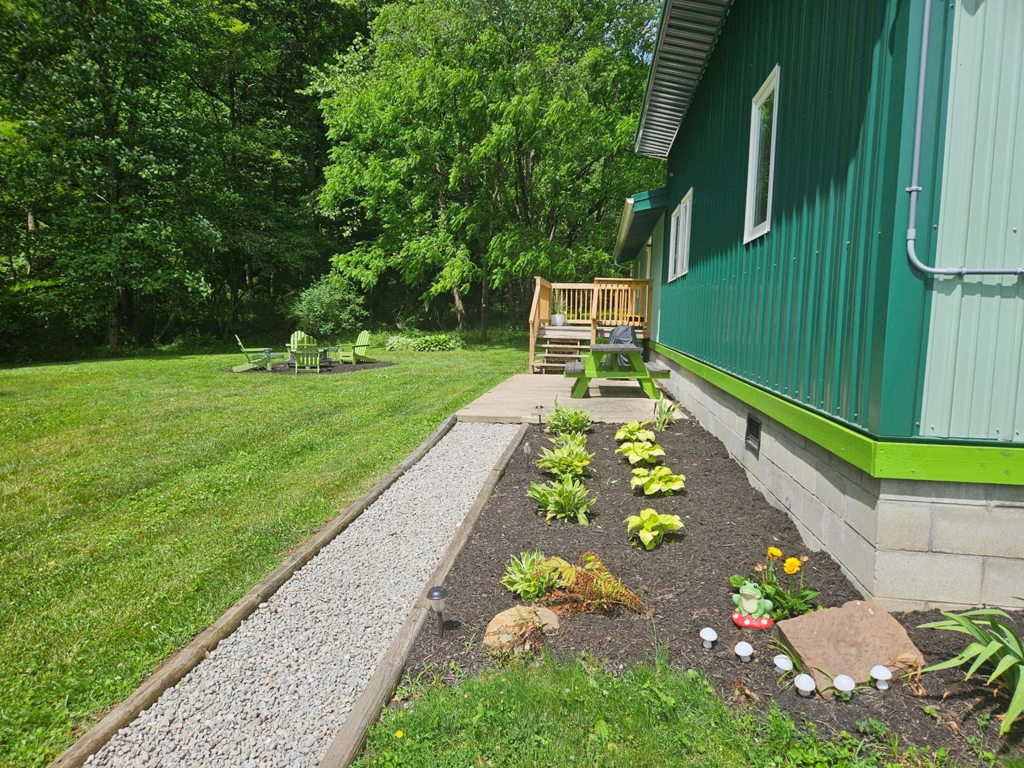 Frog Hollow At Hocking Vacations Logan Exteriör bild